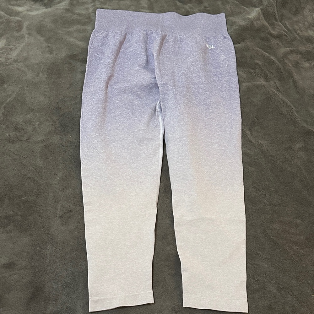 AYBL Pink Ombré workout set - Picture 5 of 6